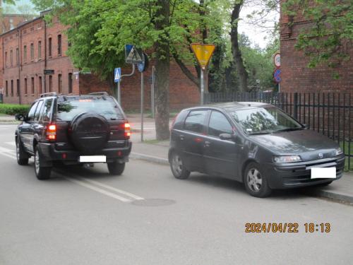 1.Parkowanie-przy-linii-podwojnej-ciaglej-przy-ul.-Limanowskiego