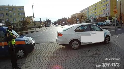 12.Parkowanie-pojazdem-w-rejonie-skrzyzowania-ul.-Wittenberga-Szarych-Szeregow.