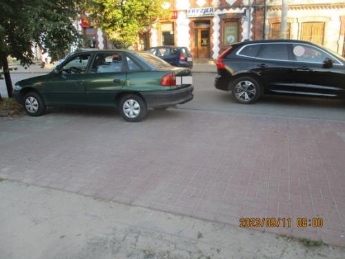 1c.-blokowanie-wjazdu-na-parking-przy-ul.-P.O.W.