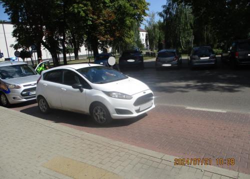 50b.-Parkowanie-w-zatoce-komunikacji-publicznej-ul.-al.-Partyzantow